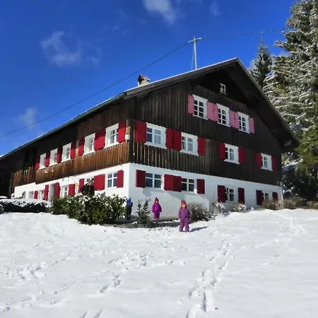 Tolles In Mit Terrasse Buchenberg (Bavaria)